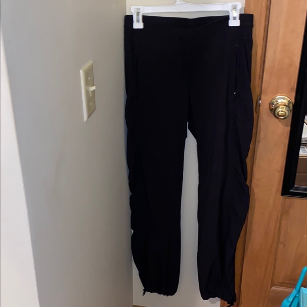 Full length black yoga pants
